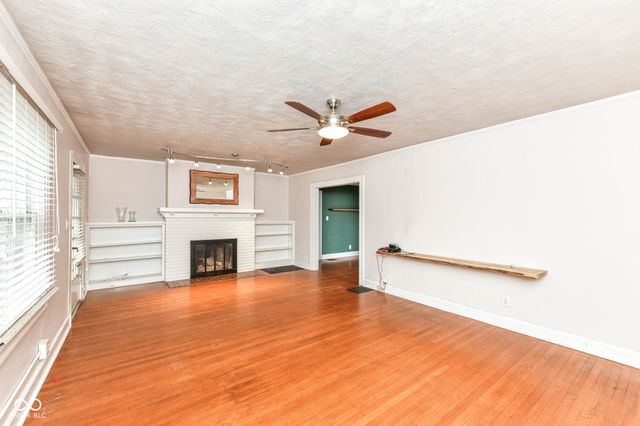 621 Kessler Boulevard East Drive, Indianapolis, IN 46220