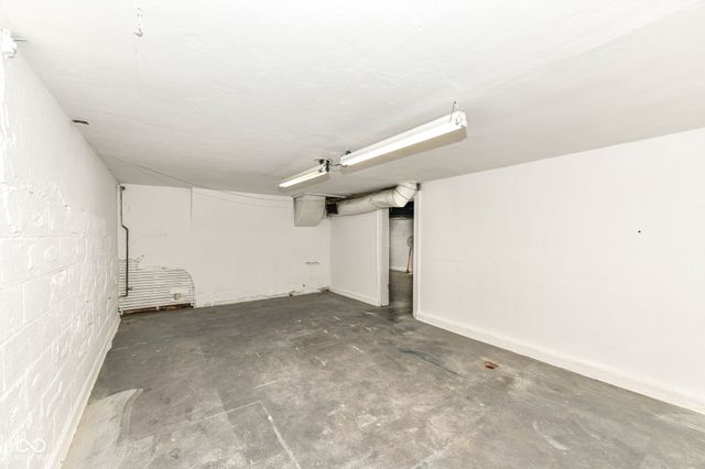 621 Kessler Boulevard East Drive, Indianapolis, IN 46220