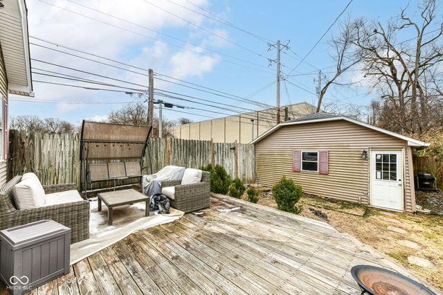 621 Kessler Boulevard East Drive, Indianapolis, IN 46220