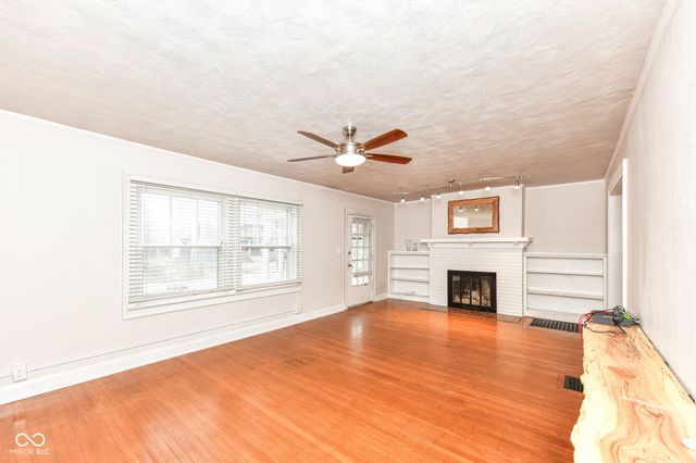 621 Kessler Boulevard East Drive, Indianapolis, IN 46220