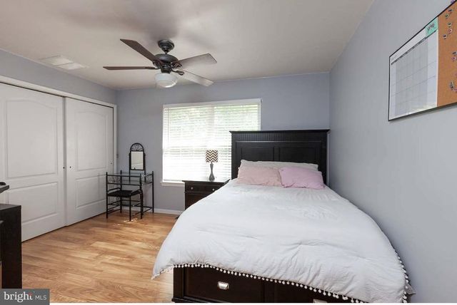 1052 BONNIE BLUE CIR, Williamstown, NJ 08094