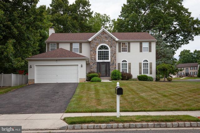 1052 BONNIE BLUE CIR, Williamstown, NJ 08094
