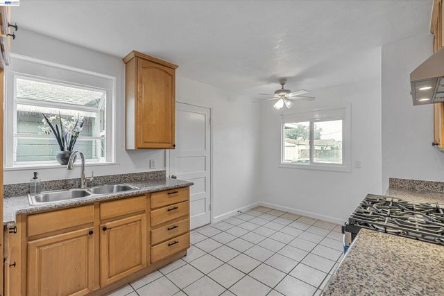 134 S 41St St, Richmond, CA 94804