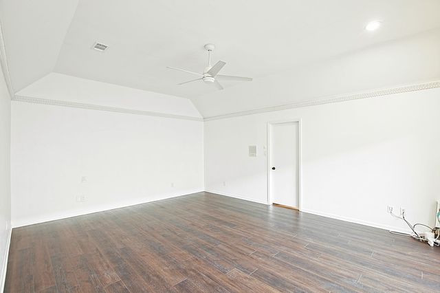 3217 Squireswood Drive, Carrollton, TX 75006