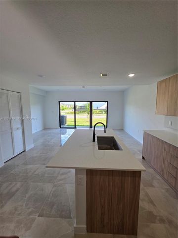 1305 NW 4th Ter 1305, Florida City, FL 33034