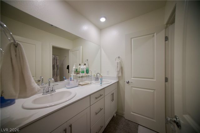 6155 Larimar Gold Street, Las Vegas, NV 89115