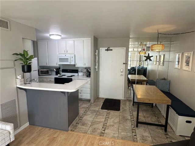 1750 E Ocean 503, Long Beach, CA 90802