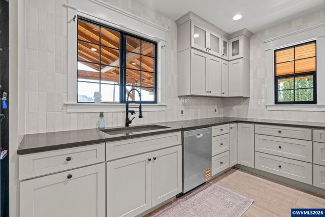 258 Scravel Hill Rd, Albany, OR 97322