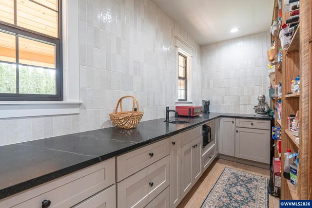 258 Scravel Hill Rd, Albany, OR 97322