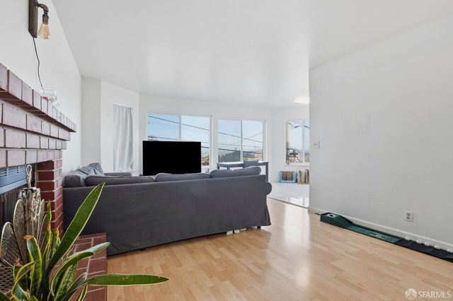 1831 Silliman Street, San Francisco, CA 94134