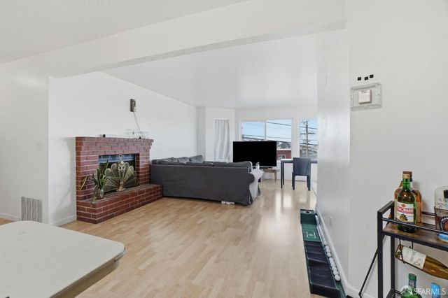 1831 Silliman Street, San Francisco, CA 94134