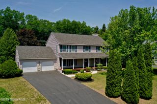 110 Old Coach Road, Clifton Park, NY 12065