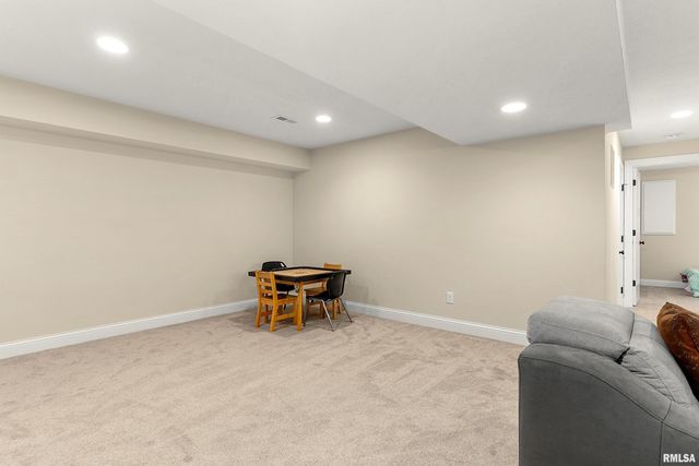 2816 W ARDEN Way, Dunlap, IL 61525