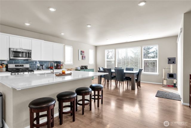 12009 SE 297th Place, Auburn, WA 98092