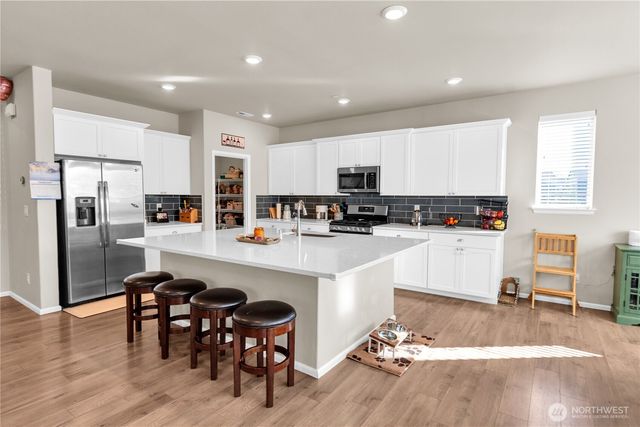 12009 SE 297th Place, Auburn, WA 98092