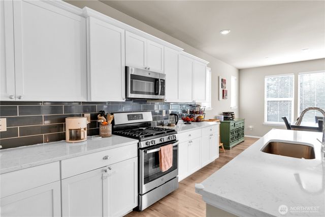 12009 SE 297th Place, Auburn, WA 98092