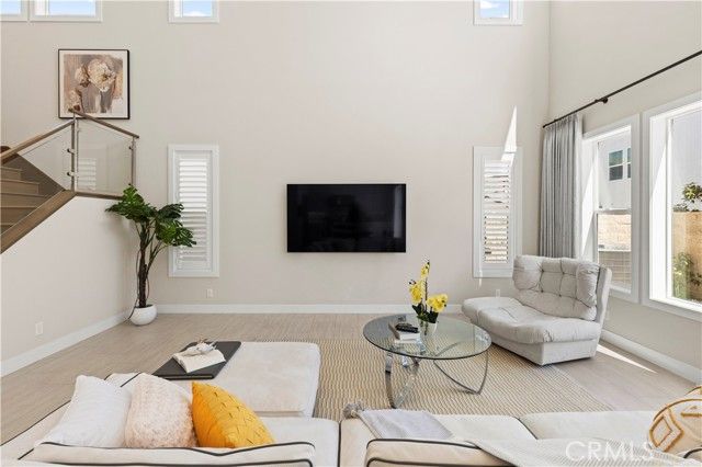 200 Longden, Lake Forest (el Toro), CA 92630