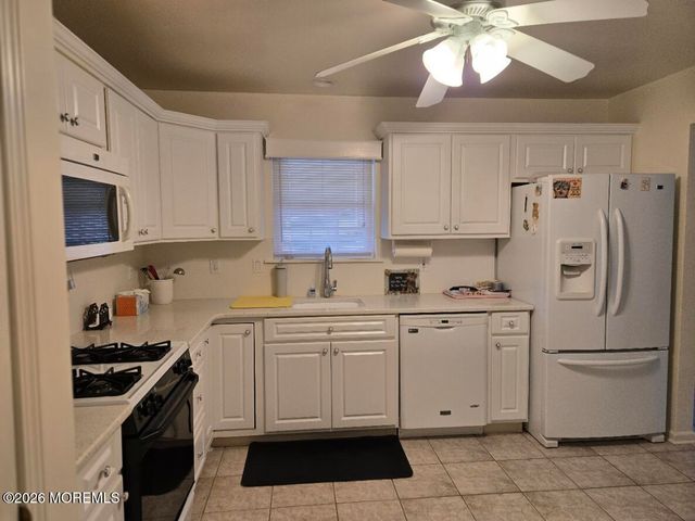 3503 Vicari Avenue, Toms River, NJ 08755