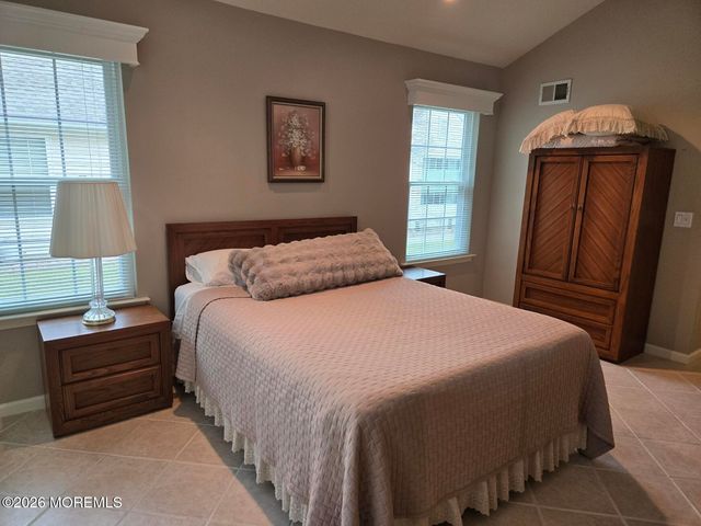 3503 Vicari Avenue, Toms River, NJ 08755