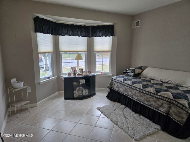 3503 Vicari Avenue, Toms River, NJ 08755