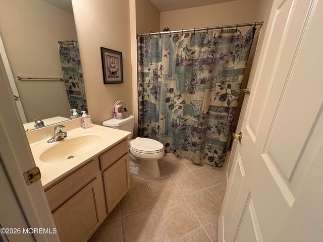 3503 Vicari Avenue, Toms River, NJ 08755