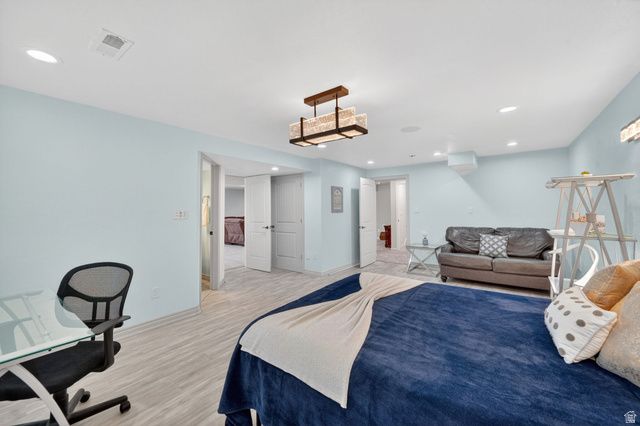 161 W SWEETBRIAR LN, Saratoga Springs, UT 84045