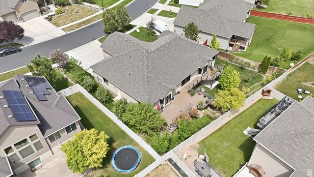 161 W SWEETBRIAR LN, Saratoga Springs, UT 84045