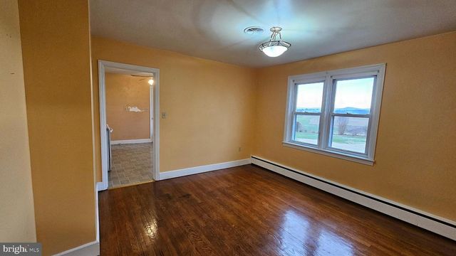 5391 MOLLY PITCHER HWY, Chambersburg, PA 17202