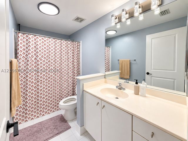 5900 W Sample Rd 202, Coral Springs, FL 33067