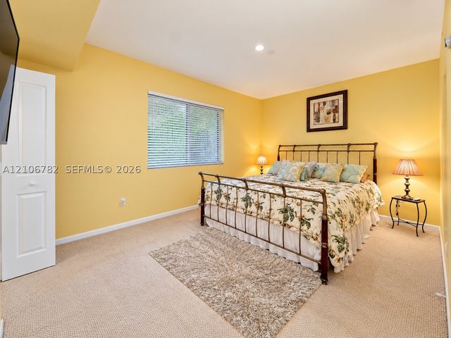 5900 W Sample Rd 202, Coral Springs, FL 33067