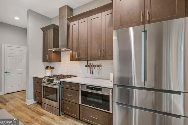 265 Broadmoor Drive, Fayetteville, GA 30215