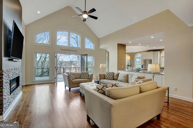 265 Broadmoor Drive, Fayetteville, GA 30215