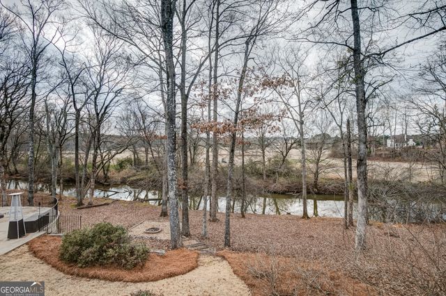 265 Broadmoor Drive, Fayetteville, GA 30215