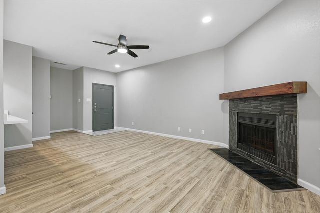 7340 Skillman Street 902, Dallas, TX 75231
