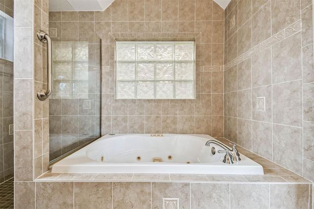 10931 HAMMOCK DRIVE, Largo, FL 33774