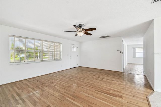 10931 HAMMOCK DRIVE, Largo, FL 33774