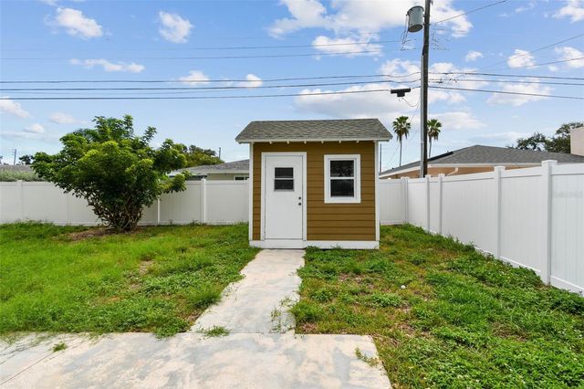 10931 HAMMOCK DRIVE, Largo, FL 33774