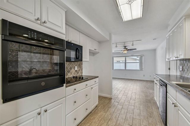 10931 HAMMOCK DRIVE, Largo, FL 33774