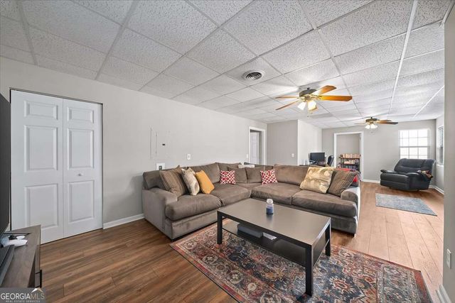 508 Chestnut Walk, Canton, GA 30114