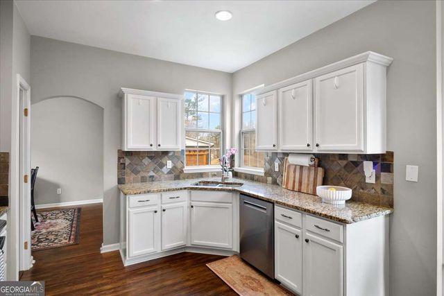 508 Chestnut Walk, Canton, GA 30114
