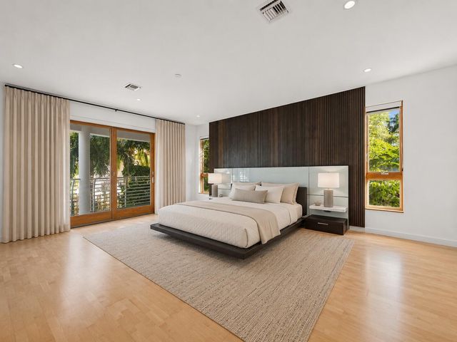 450 Victoria Terrace, Fort Lauderdale, FL 33301