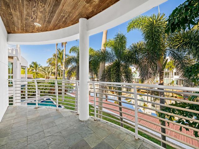 450 Victoria Terrace, Fort Lauderdale, FL 33301