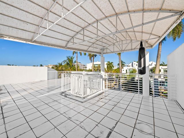 450 Victoria Terrace, Fort Lauderdale, FL 33301