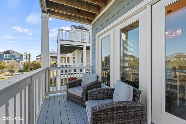 61 Hammock Oaks Circle, Hilton Head Island, SC 29926