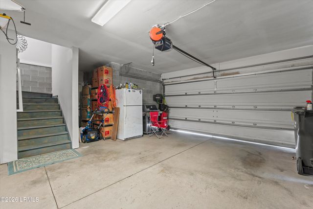 61 Hammock Oaks Circle, Hilton Head Island, SC 29926