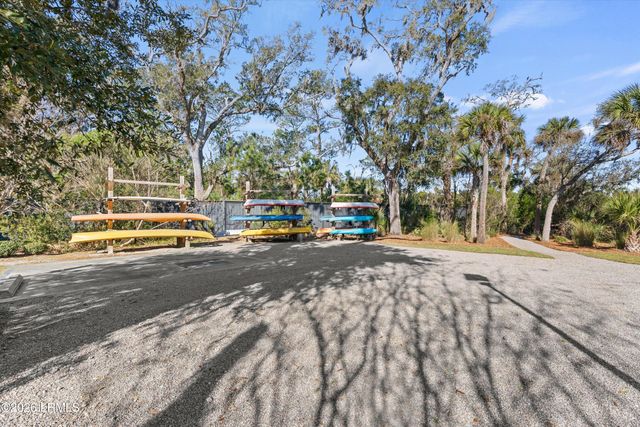 61 Hammock Oaks Circle, Hilton Head Island, SC 29926