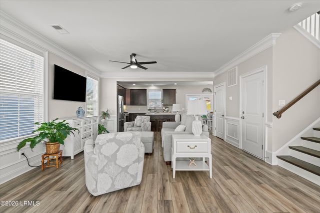 61 Hammock Oaks Circle, Hilton Head Island, SC 29926