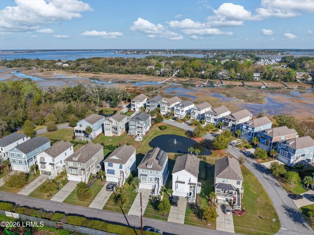 61 Hammock Oaks Circle, Hilton Head Island, SC 29926