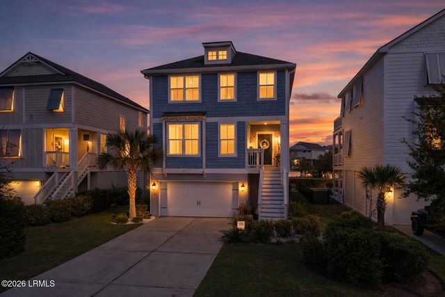 61 Hammock Oaks Circle, Hilton Head Island, SC 29926