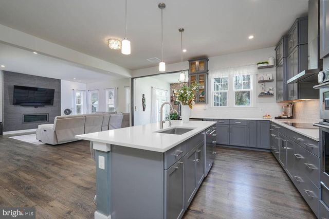 24385 WHITE ELM PL, Aldie, VA 20105